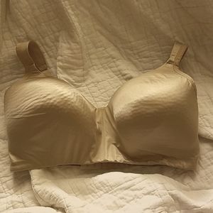 Lane Bryant Cacique Bra 38F Lightly Lined Full Coverage No Wire Good Condition